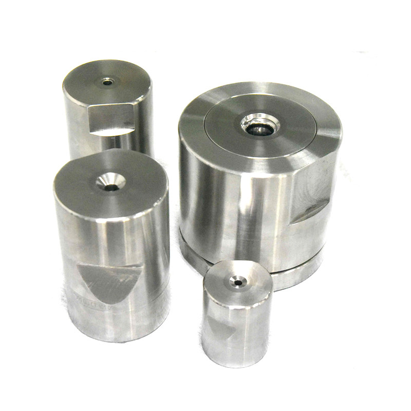 Formes de carbure de tungstène à haute résistance à l'usure résistant à la chaleur durable pour les composants automobiles d'électronique de précision