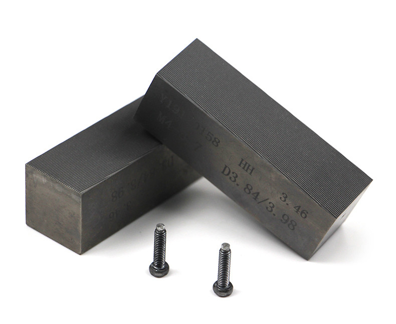 DC53 filetage plat de taptide à rouleaux de 0,001 mm précision pour les boulons