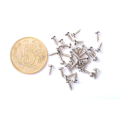 Micro vis de précision M0.5-M3.0 pour l'électronique et l'aérospatiale