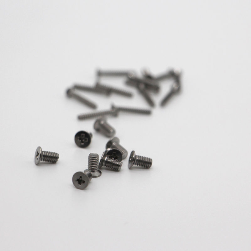 Micro vis de précision en acier inoxydable tête plate et fil complet pour la construction service sur mesure