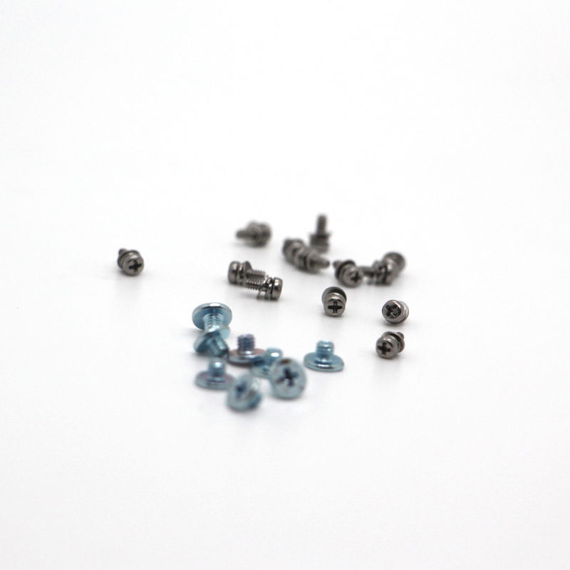 Service personnalisé pour les meubles en acier au carbone nickel plaqué de précision micro vis en Chine
