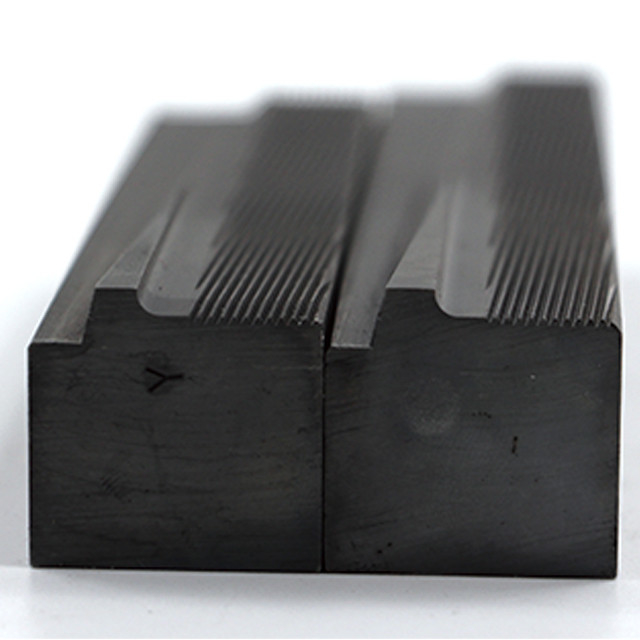 DC53 M2 H9 Matériau matrices à rouleaux à vis à fil pour machines à rouleaux à vis matrices plates